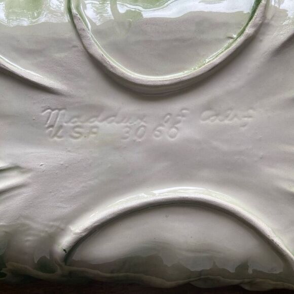 MADDUX OF CALIFORNIA Large MCM Lettuce Leaf Platter - Picture 10 of 10